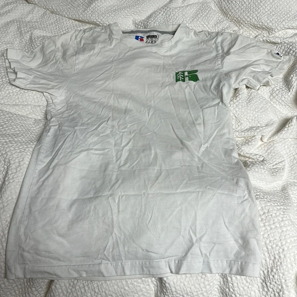 The brand is Russell and the size is small and is white with green and blue. - Picture 6 of 6